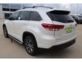 2018 Blizzard White Pearl Toyota Highlander XLE  photo #6