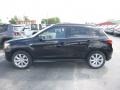 Labrador Black - Outlander Sport SE AWC Photo No. 2