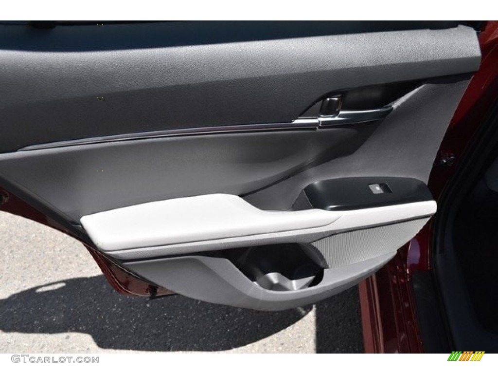 2018 Camry SE - Ruby Flare Pearl / Ash photo #21
