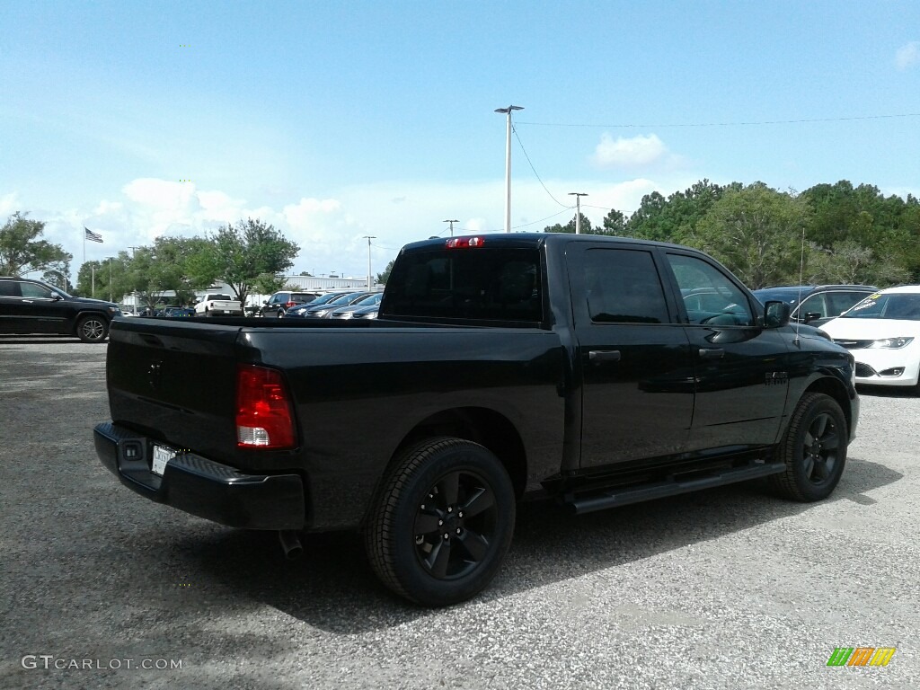 2018 1500 Express Crew Cab - Brilliant Black Crystal Pearl / Black/Diesel Gray photo #5