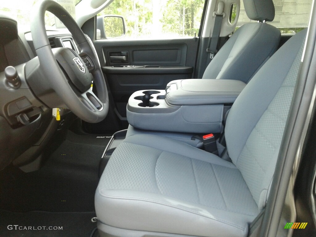 2018 1500 Express Crew Cab - Brilliant Black Crystal Pearl / Black/Diesel Gray photo #9