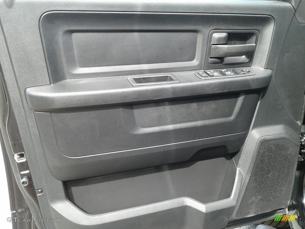 2018 1500 Express Crew Cab - Brilliant Black Crystal Pearl / Black/Diesel Gray photo #17