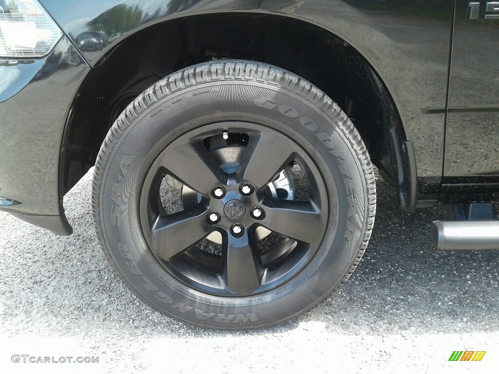 2018 1500 Express Crew Cab - Brilliant Black Crystal Pearl / Black/Diesel Gray photo #20