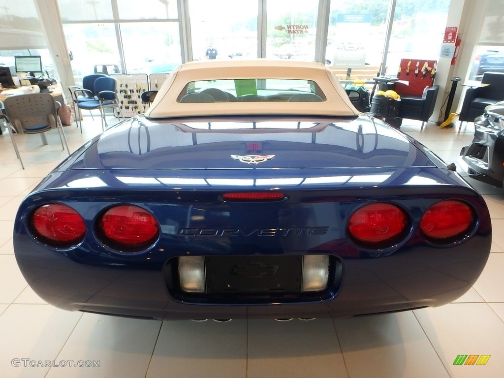 2004 Corvette Convertible - LeMans Blue Metallic / Shale photo #8