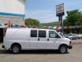 Summit White - Express 2500 Extended Cargo Van Photo No. 4