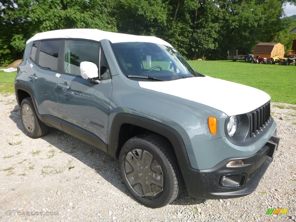 2018 Renegade Latitude 4x4 - Anvil / Black photo #8