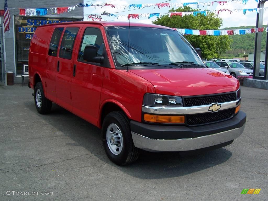 2009 Express 2500 Cargo Van - Victory Red / Medium Pewter photo #2