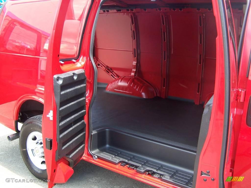 2009 Express 2500 Cargo Van - Victory Red / Medium Pewter photo #10