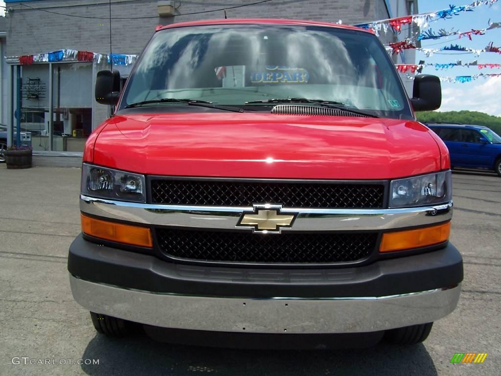 2009 Express 2500 Cargo Van - Victory Red / Medium Pewter photo #29