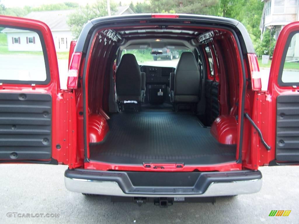2009 Express 2500 Cargo Van - Victory Red / Medium Pewter photo #39