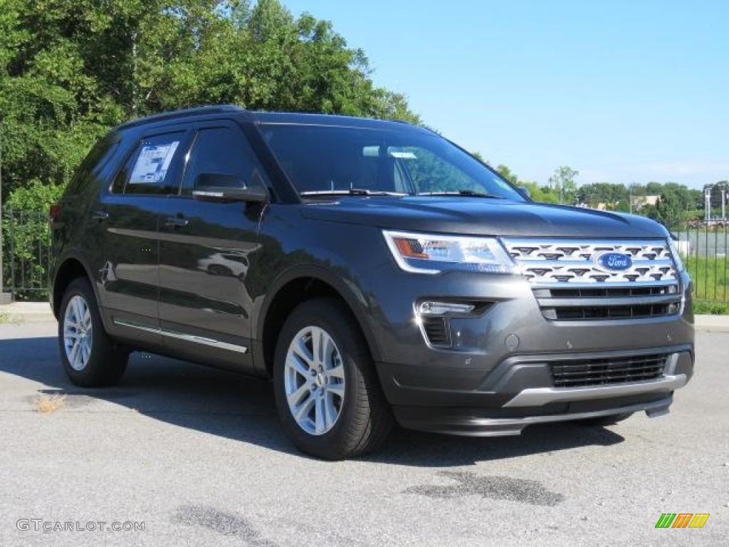 2018 Explorer XLT 4WD - Magnetic Metallic / Ebony Black photo #1