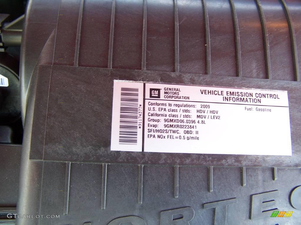 2009 Express 2500 Cargo Van - Victory Red / Medium Pewter photo #45