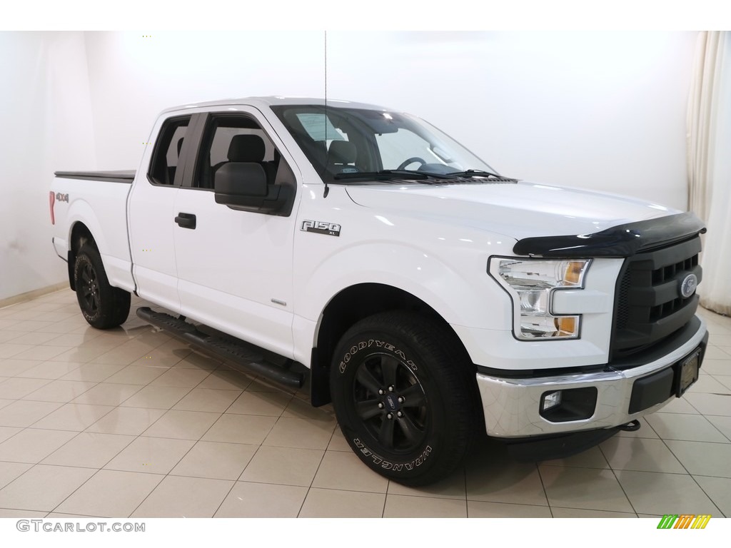 2015 F150 XL SuperCab 4x4 - Oxford White / Medium Earth Gray photo #1