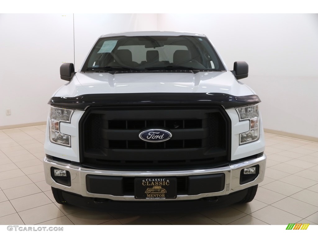 2015 F150 XL SuperCab 4x4 - Oxford White / Medium Earth Gray photo #2