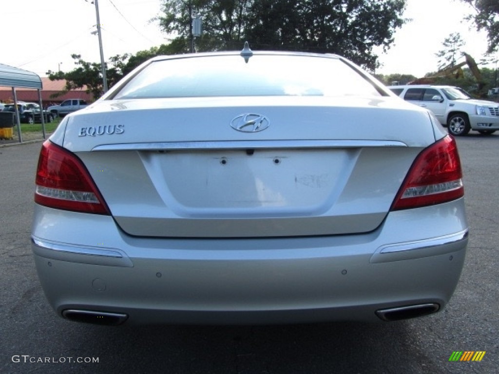 2013 Equus Ultimate - Platinum Metallic / Jet Black photo #9