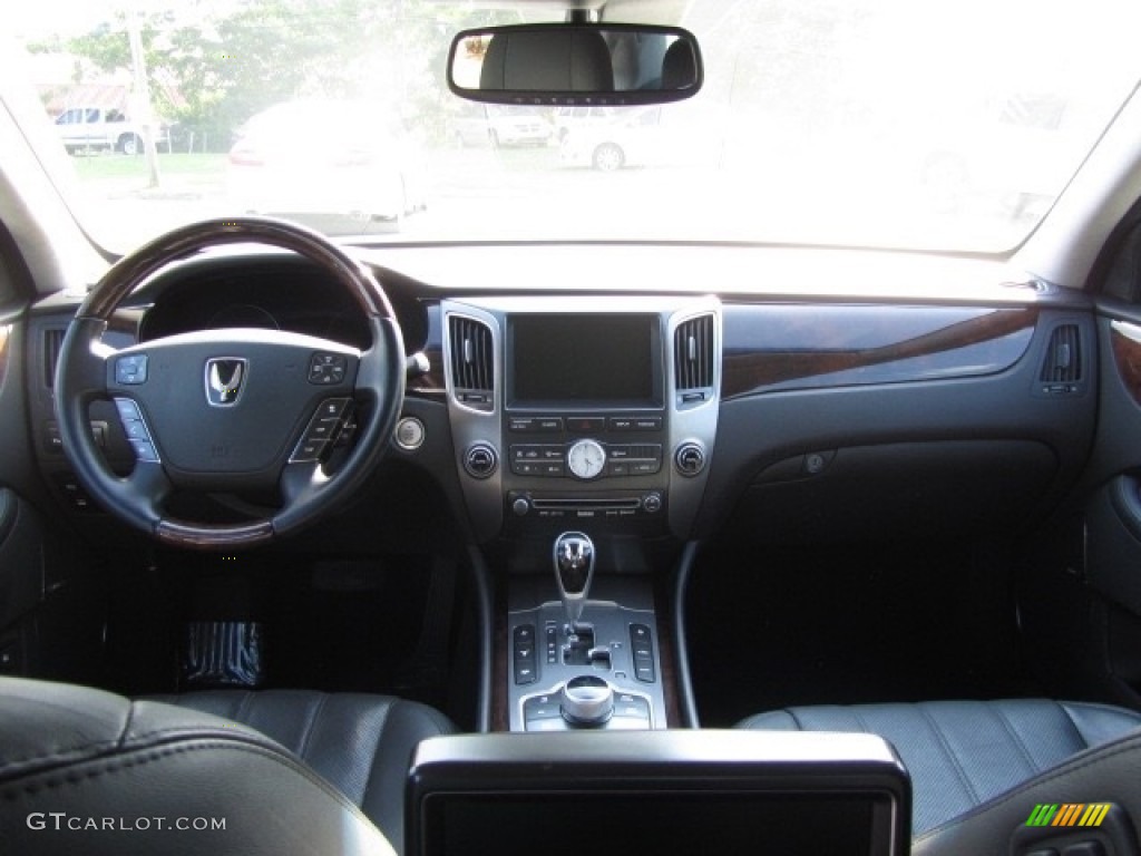 2013 Equus Ultimate - Platinum Metallic / Jet Black photo #13
