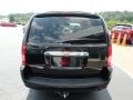 2008 Brilliant Black Crystal Pearlcoat Chrysler Town & Country Touring  photo #9