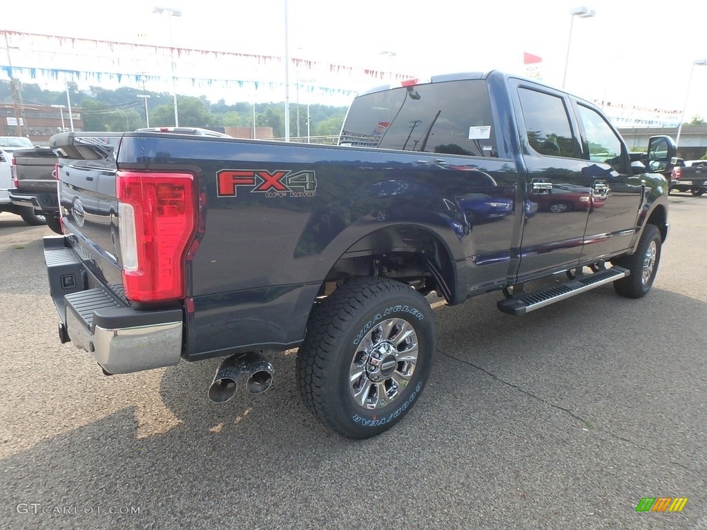 2019 F250 Super Duty XLT Crew Cab 4x4 - Blue Jeans / Earth Gray photo #2