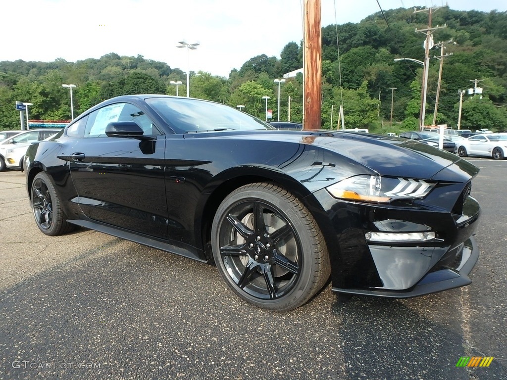 Shadow Black 2019 Ford Mustang GT Fastback Exterior Photo #128780406