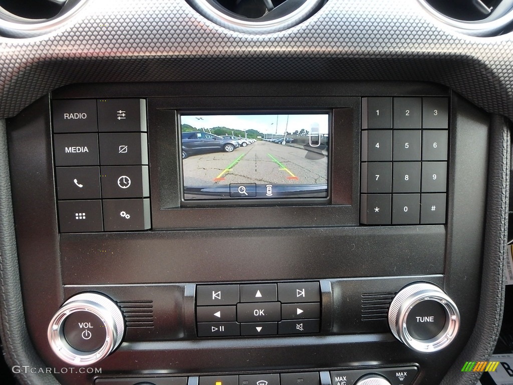 2019 Ford Mustang GT Fastback Controls Photo #128780631