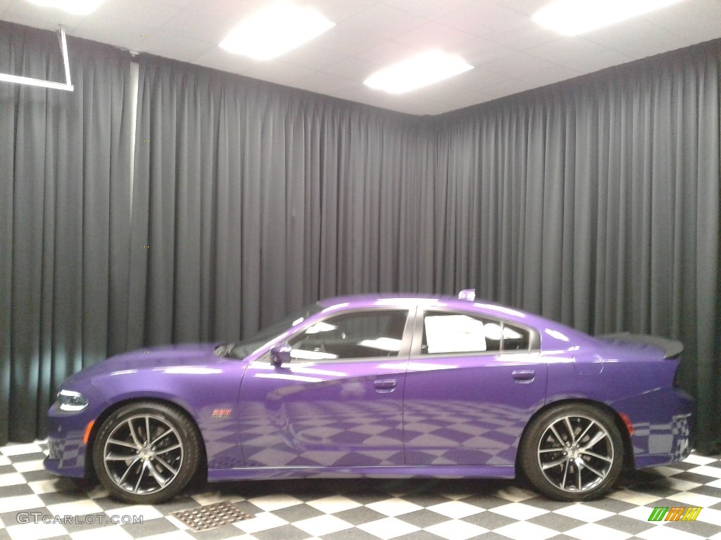 2018 Charger R/T Scat Pack - Plum Crazy Pearl / Black photo #1