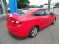 Red Hot - Cruze LS Photo No. 5