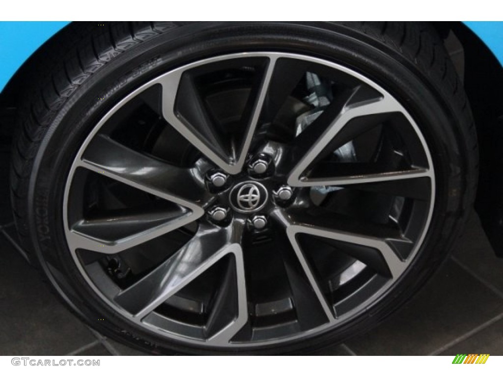 2019 Toyota Corolla Hatchback XSE Wheel Photo #128786130