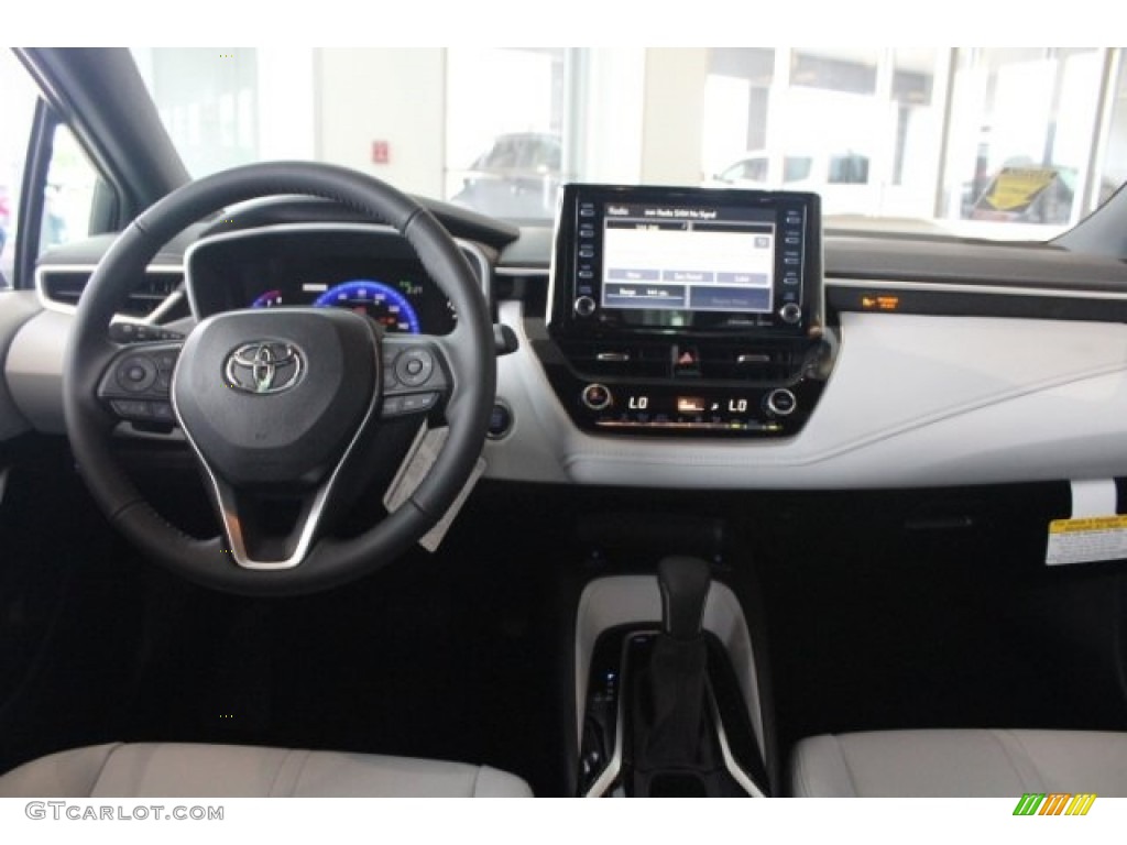 2019 Toyota Corolla Hatchback XSE Dashboard Photos