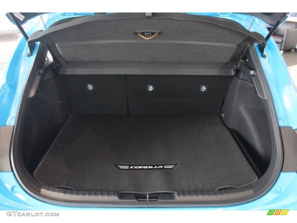 2019 Toyota Corolla Hatchback XSE Trunk Photos