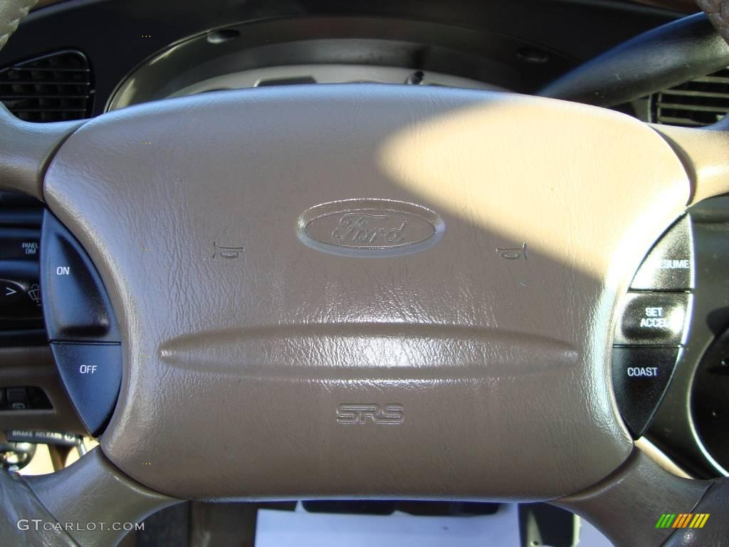 1999 Taurus SE Wagon - Vibrant White / Medium Prairie Tan photo #13