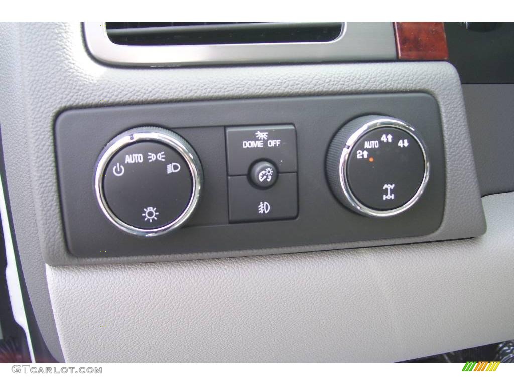2009 Silverado 1500 LTZ Extended Cab 4x4 - Summit White / Light Titanium photo #29