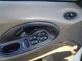 1999 Vibrant White Ford Taurus SE Wagon  photo #15