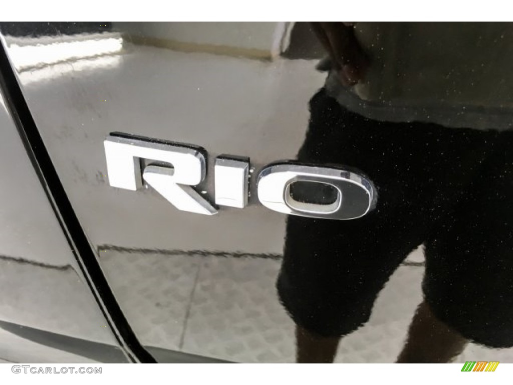 2013 Rio LX 5-Door - Aurora Black / Beige photo #6