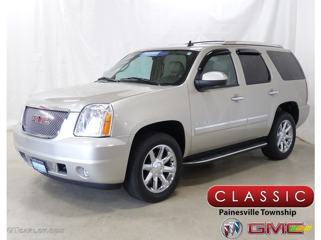 Champagne Silver Metallic GMC Yukon