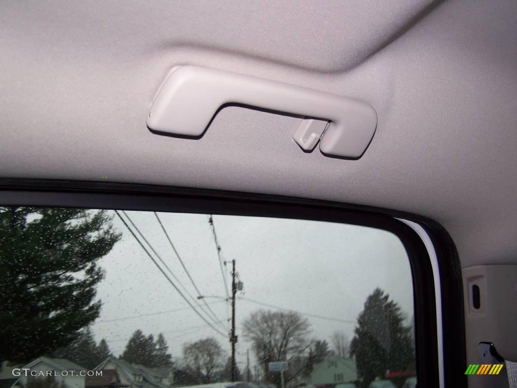 2009 Silverado 1500 LTZ Crew Cab 4x4 - Summit White / Light Titanium photo #30