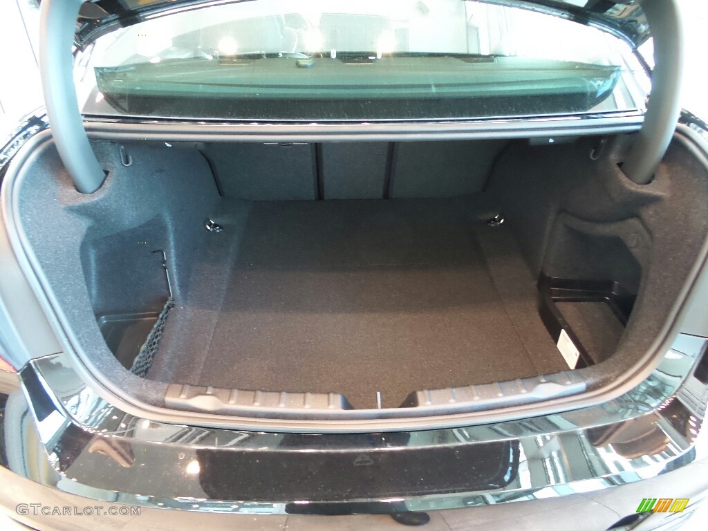 2018 3 Series 330i xDrive Sedan - Jet Black / Black photo #7