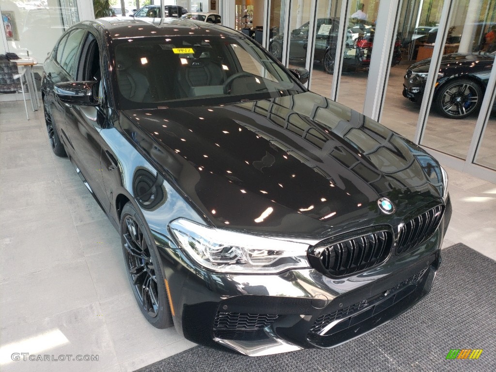 2018 M5 Sedan - Black Sapphire Metallic / Black photo #1