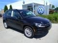 Deep Black Pearl - Tiguan Limited 2.0T 4Motion Photo No. 2