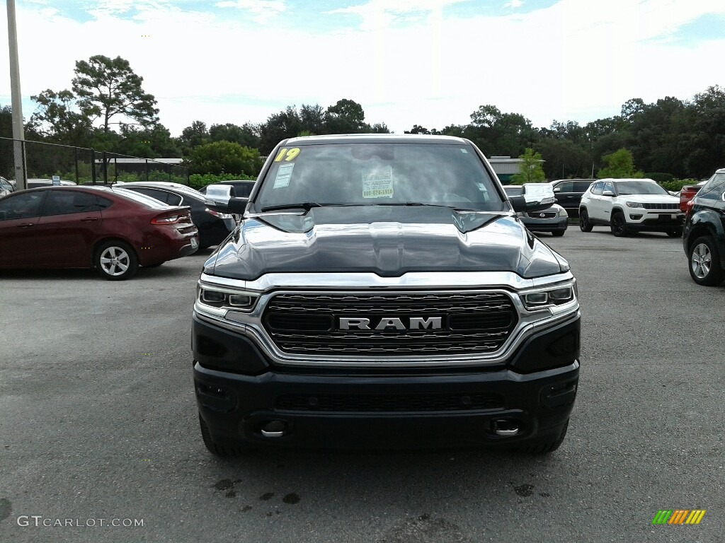 2019 1500 Limited Crew Cab 4x4 - Diamond Black Crystal Pearl / Black photo #8