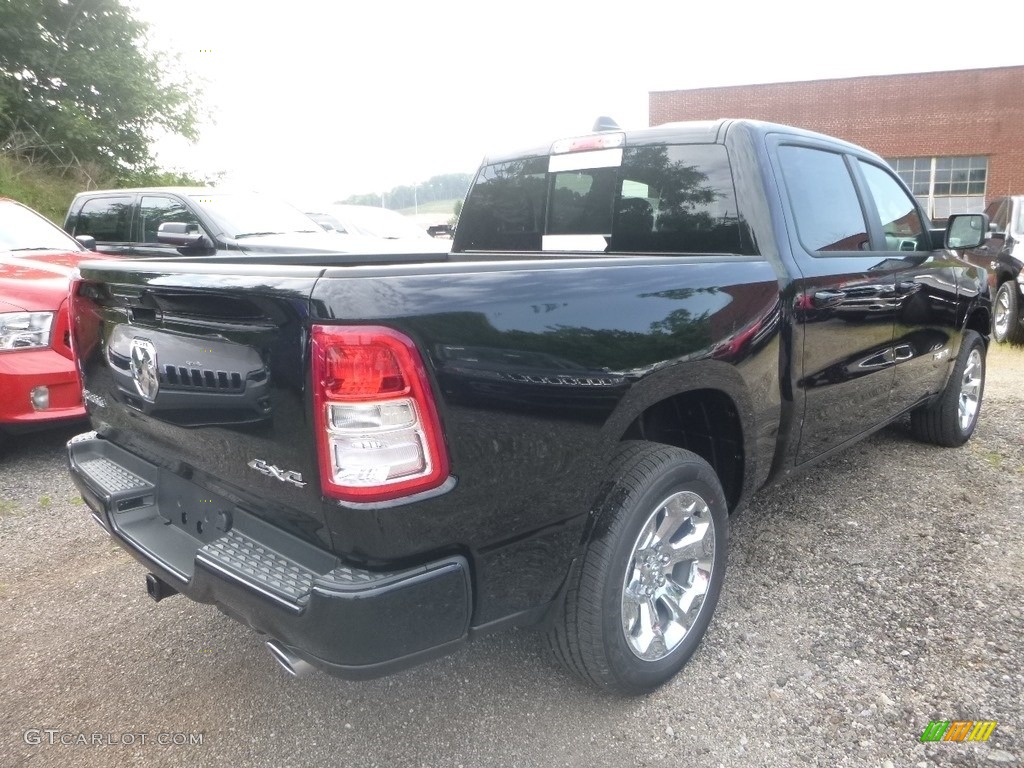2019 1500 Big Horn Crew Cab 4x4 - Diamond Black Crystal Pearl / Black photo #5