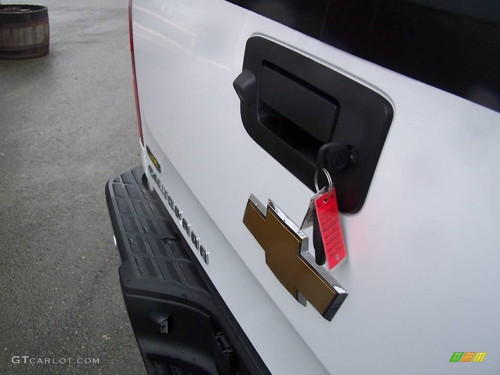 2009 Silverado 1500 LTZ Crew Cab 4x4 - Summit White / Light Titanium photo #42