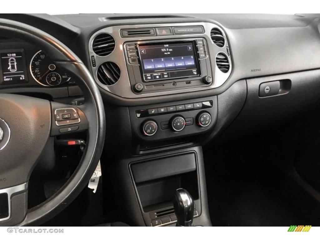 2014 Tiguan SE - Night Blue Metallic / Black photo #5