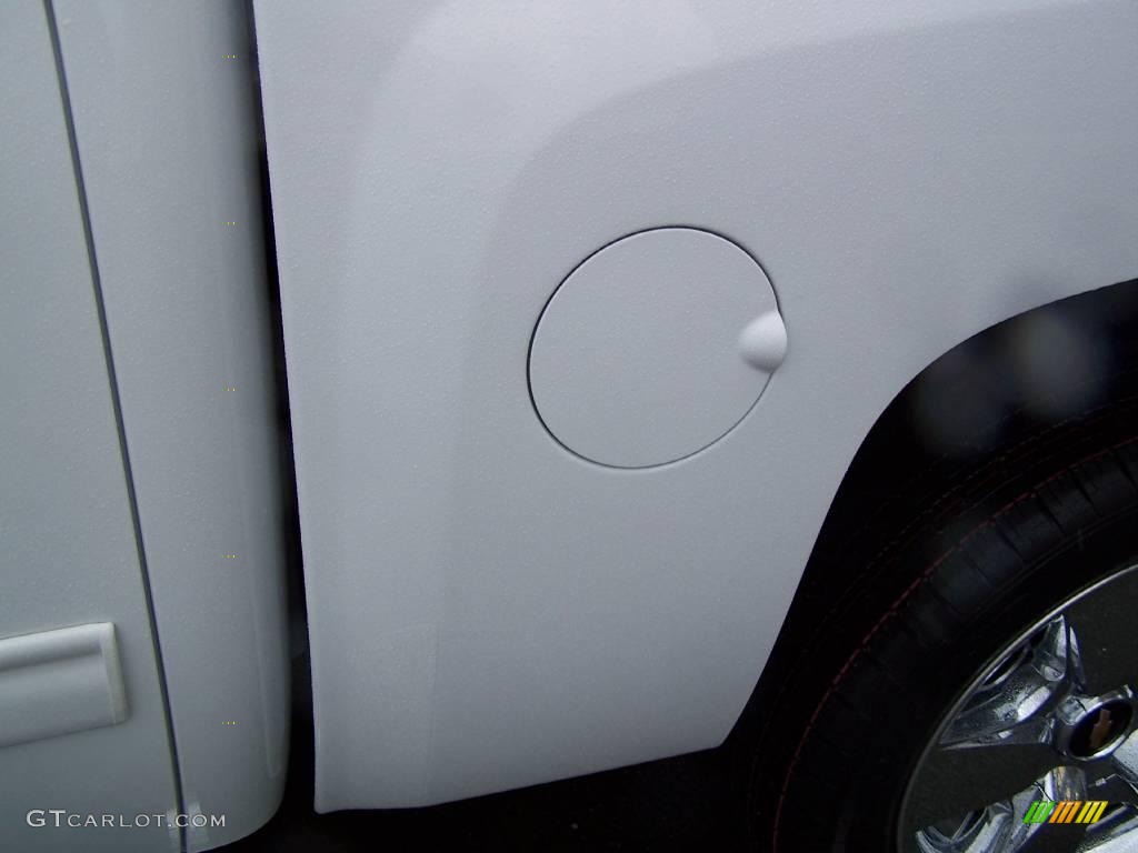 2009 Silverado 1500 LTZ Crew Cab 4x4 - Summit White / Light Titanium photo #46