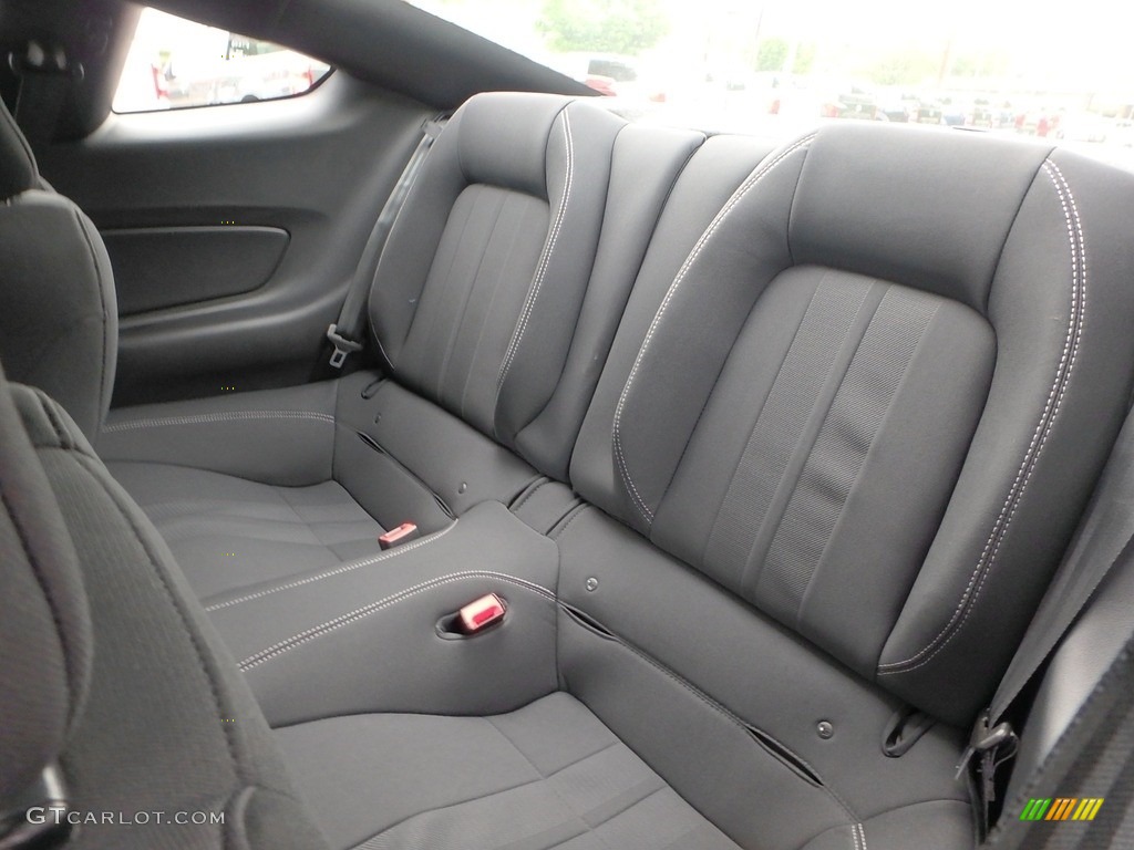 2018 Ford Mustang GT Fastback Rear Seat Photos