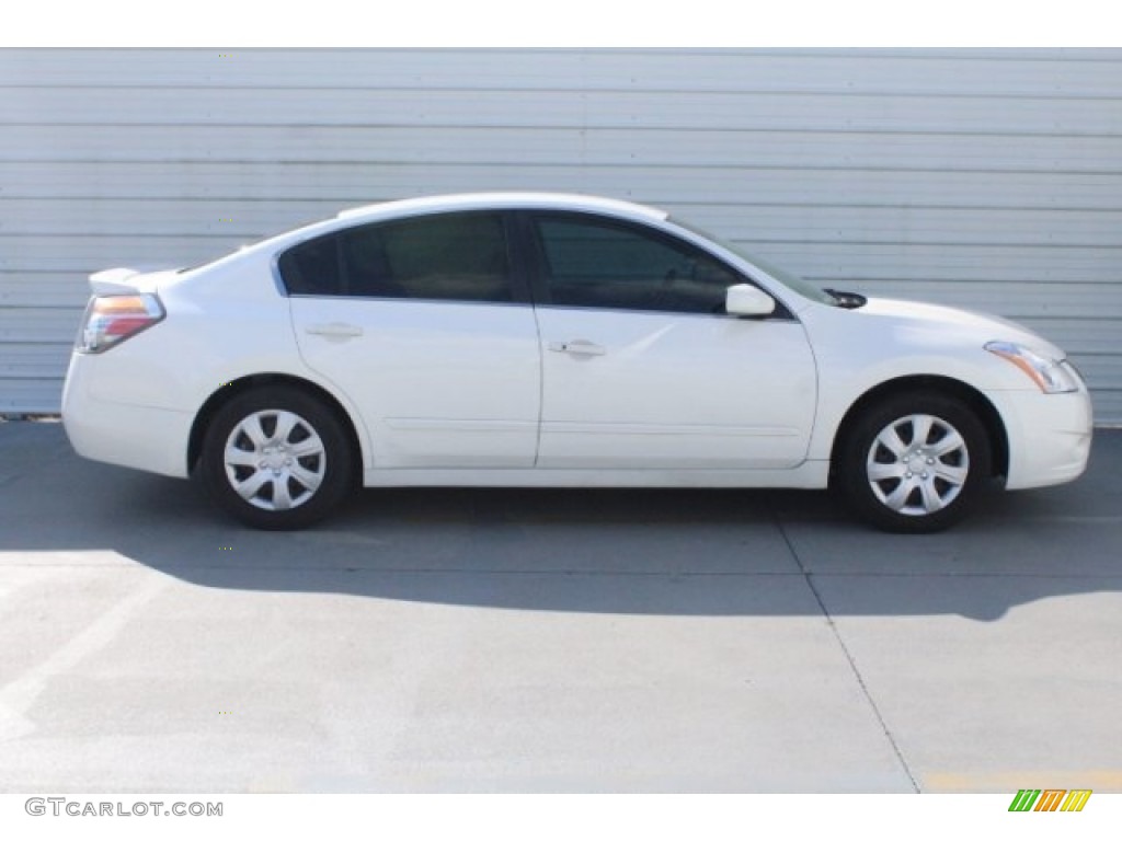 2012 Altima 2.5 S - Winter Frost White / Charcoal photo #11
