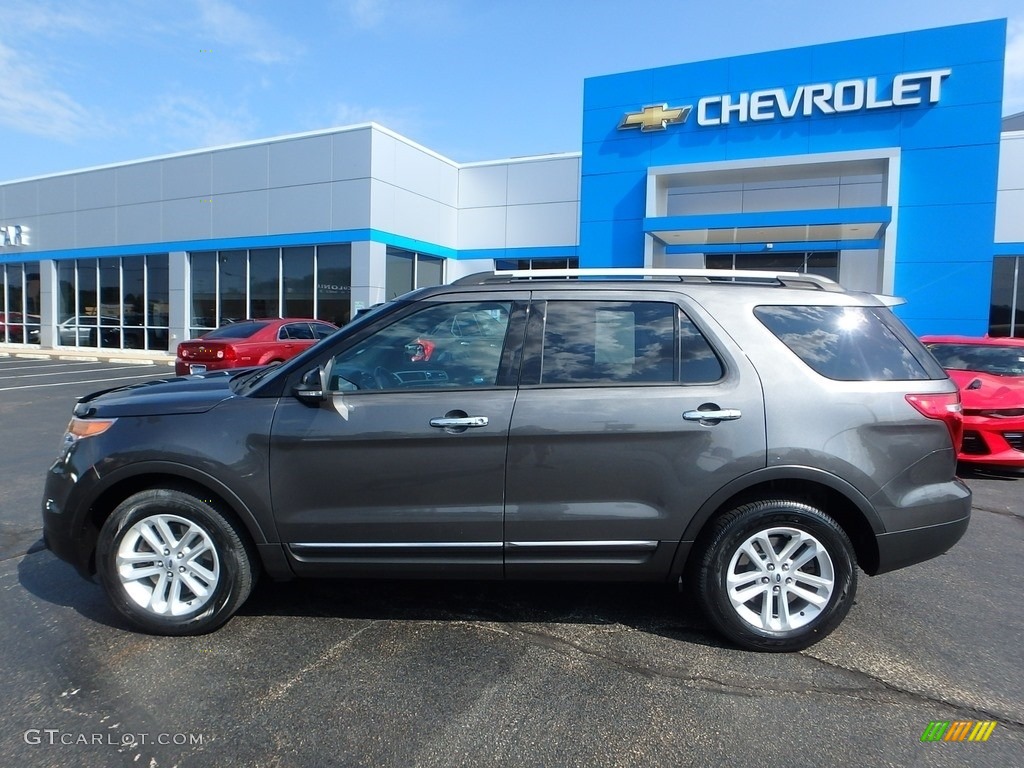 2015 Explorer XLT 4WD - Magnetic / Charcoal Black photo #3