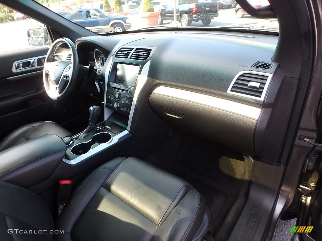 2015 Explorer XLT 4WD - Magnetic / Charcoal Black photo #16