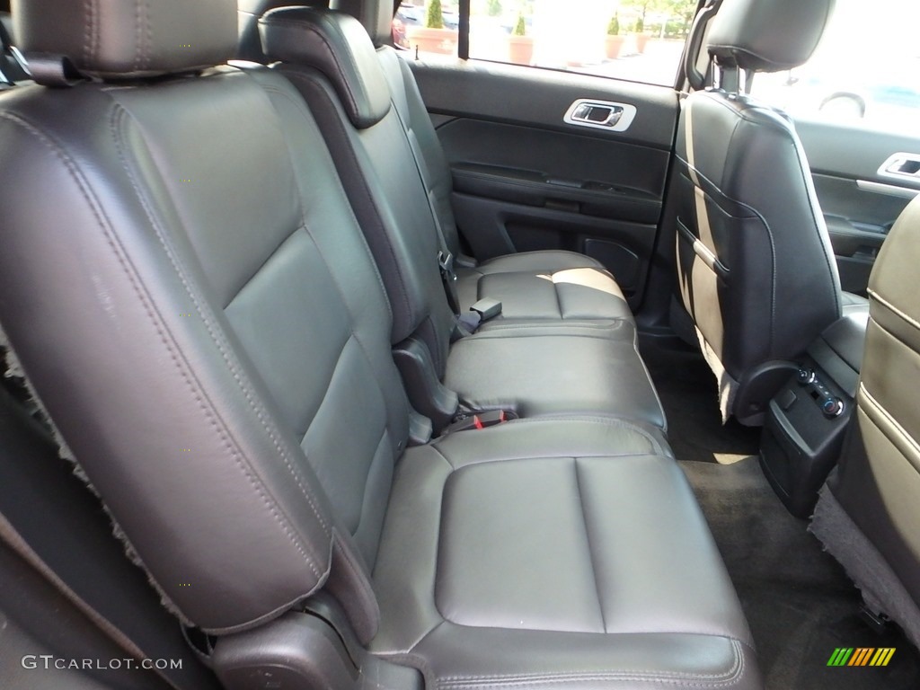 2015 Explorer XLT 4WD - Magnetic / Charcoal Black photo #19