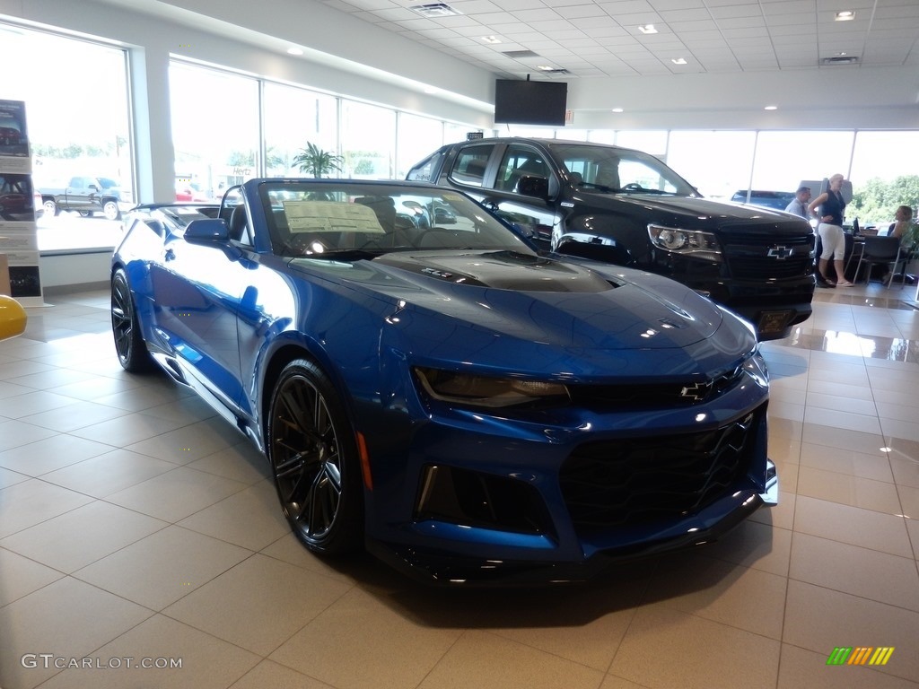 2018 Camaro ZL1 Convertible - Hyper Blue Metallic / Jet Black photo #3