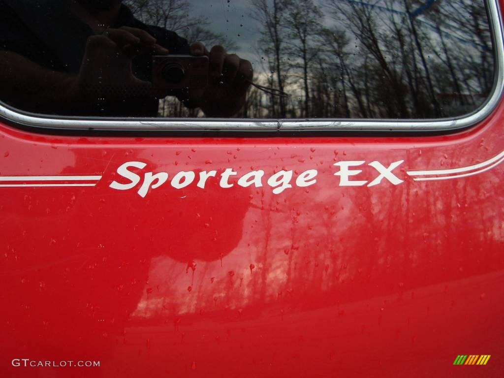 2000 Sportage EX 4x4 - Classic Red / Gray photo #8
